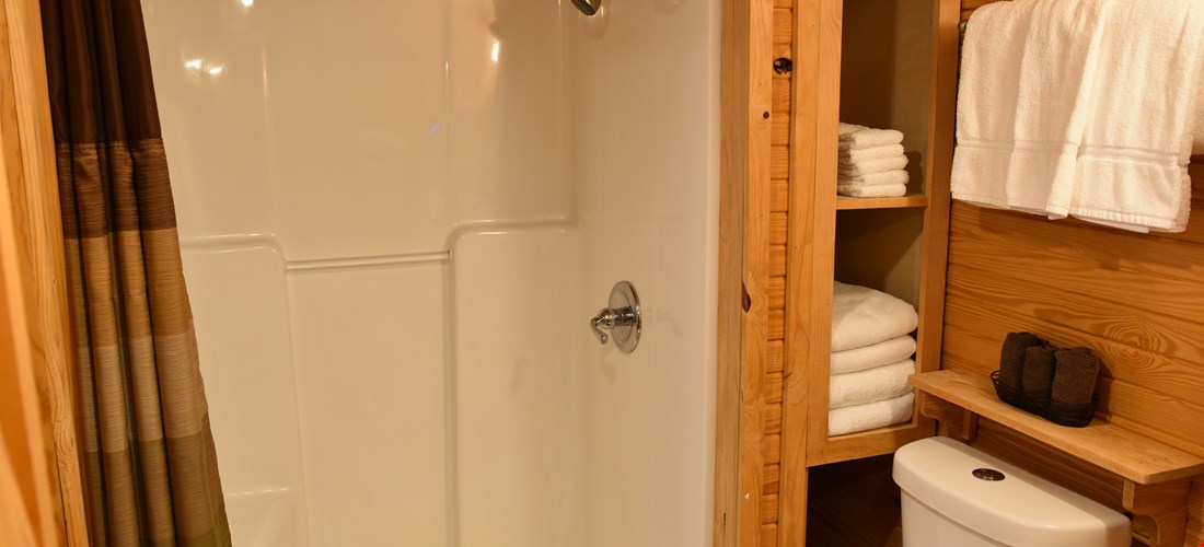 Bathroom in the bunk beds with loft deluxe cabin